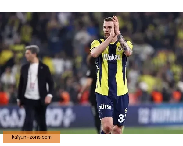 什克里尼亚尔在关键赛事中助力球队，表现亮眼展现出色防守与领导力