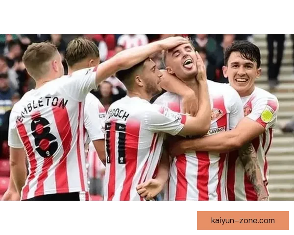 桑德兰球迷持续支持球队，状态回暖备受关注