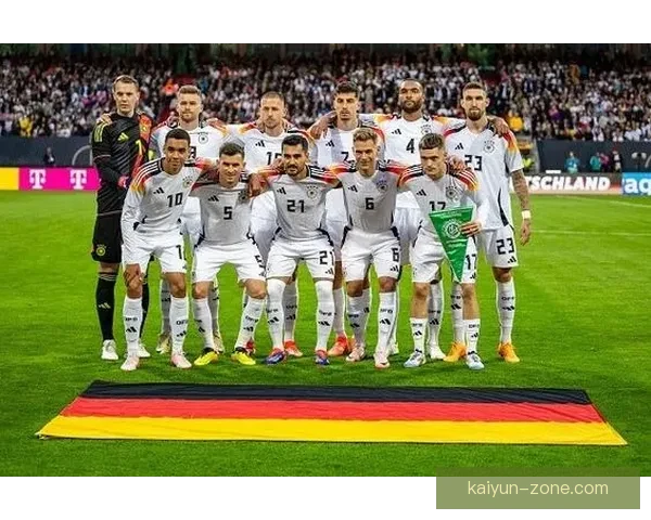 德国队训练营集结，备战欧洲杯状态稳步提升阵容磨合成焦点